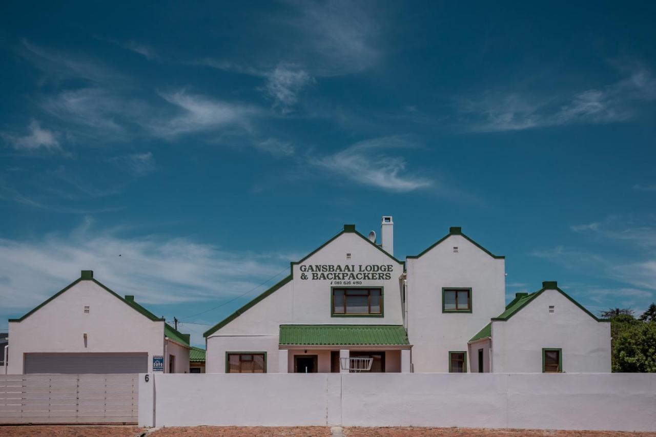 Gansbaai Lodge & Backpackers Экстерьер фото